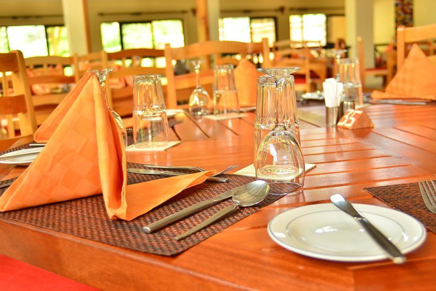 נאיוואשה Fish Eagle Inn מראה חיצוני תמונה