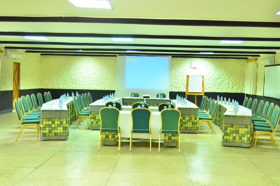 נאיוואשה Fish Eagle Inn מראה חיצוני תמונה